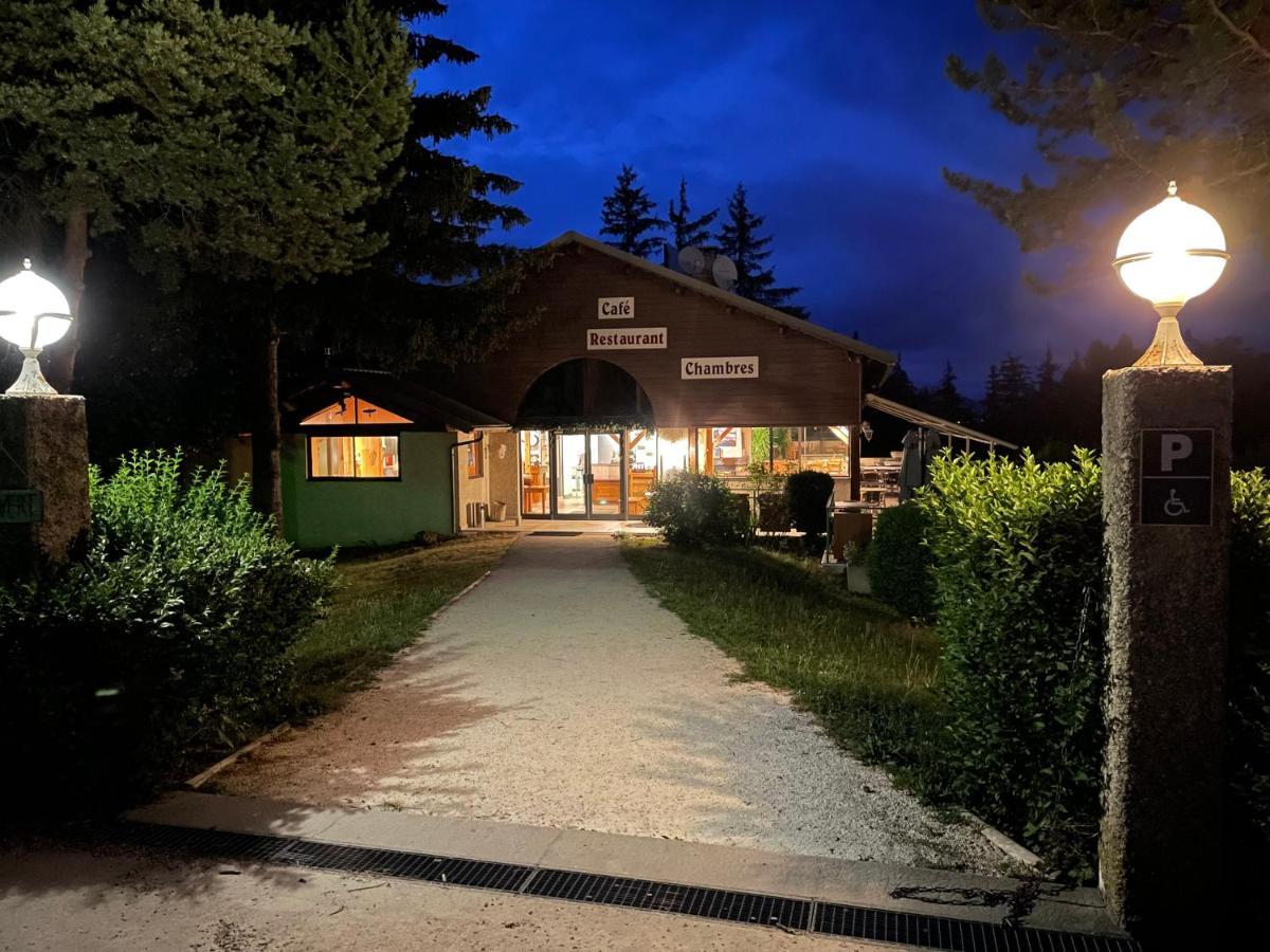 Logis Le Chalet Saint-Maurice-en-Trièves Eksteriør bilde