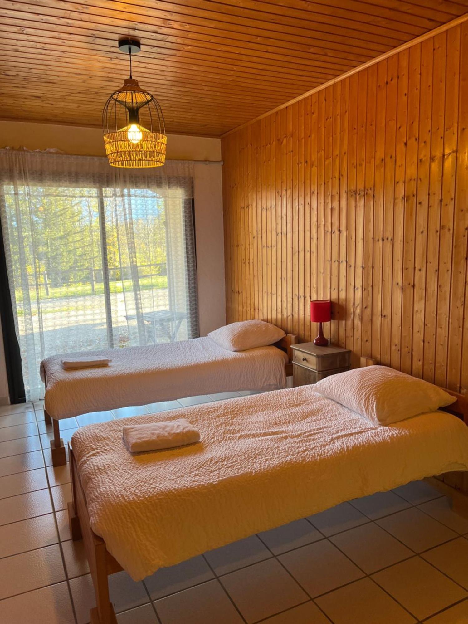 Logis Le Chalet Saint-Maurice-en-Trièves Eksteriør bilde