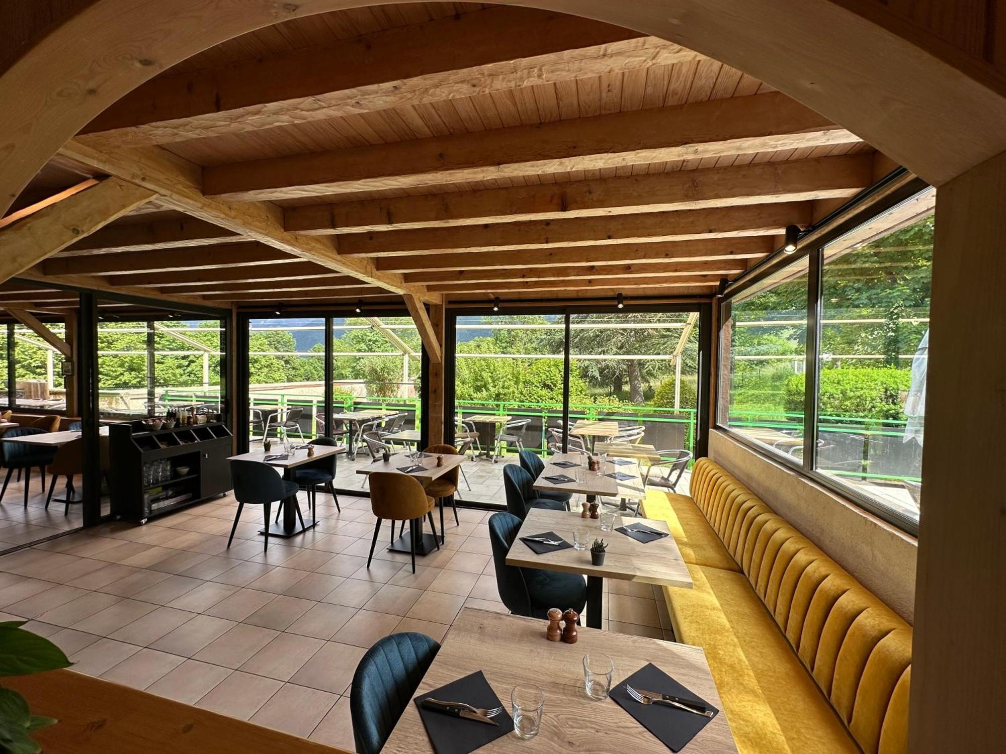 Logis Le Chalet Saint-Maurice-en-Trièves Eksteriør bilde