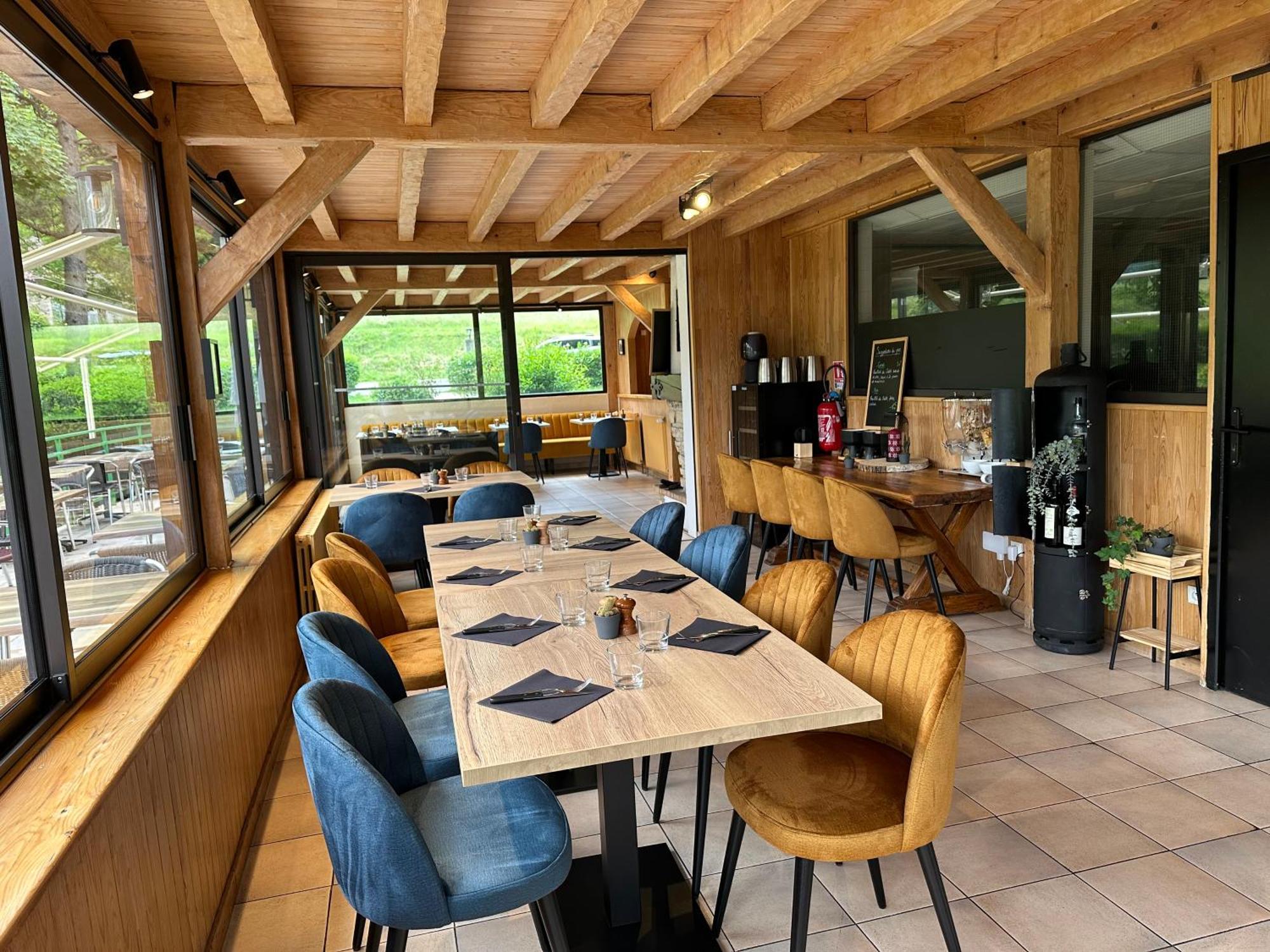 Logis Le Chalet Saint-Maurice-en-Trièves Eksteriør bilde