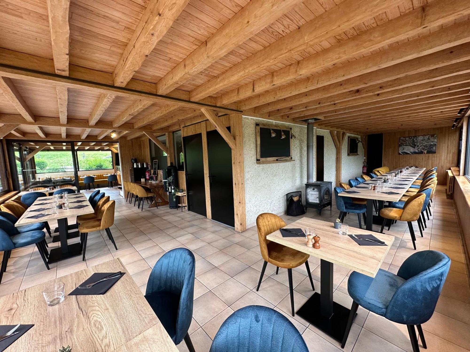 Logis Le Chalet Saint-Maurice-en-Trièves Eksteriør bilde